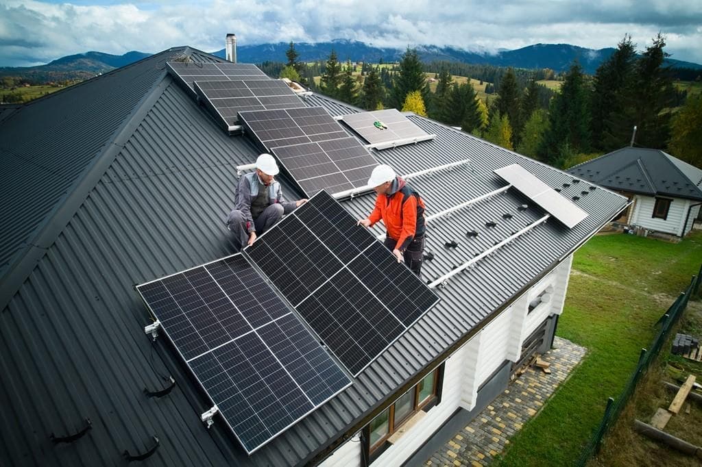 Essential Guide to Solar Technician Training Programs: Your Pathway to a Successful Career in Renewable Energy